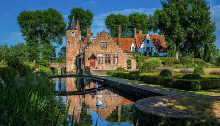 Kasteel Rooigem, Belgium